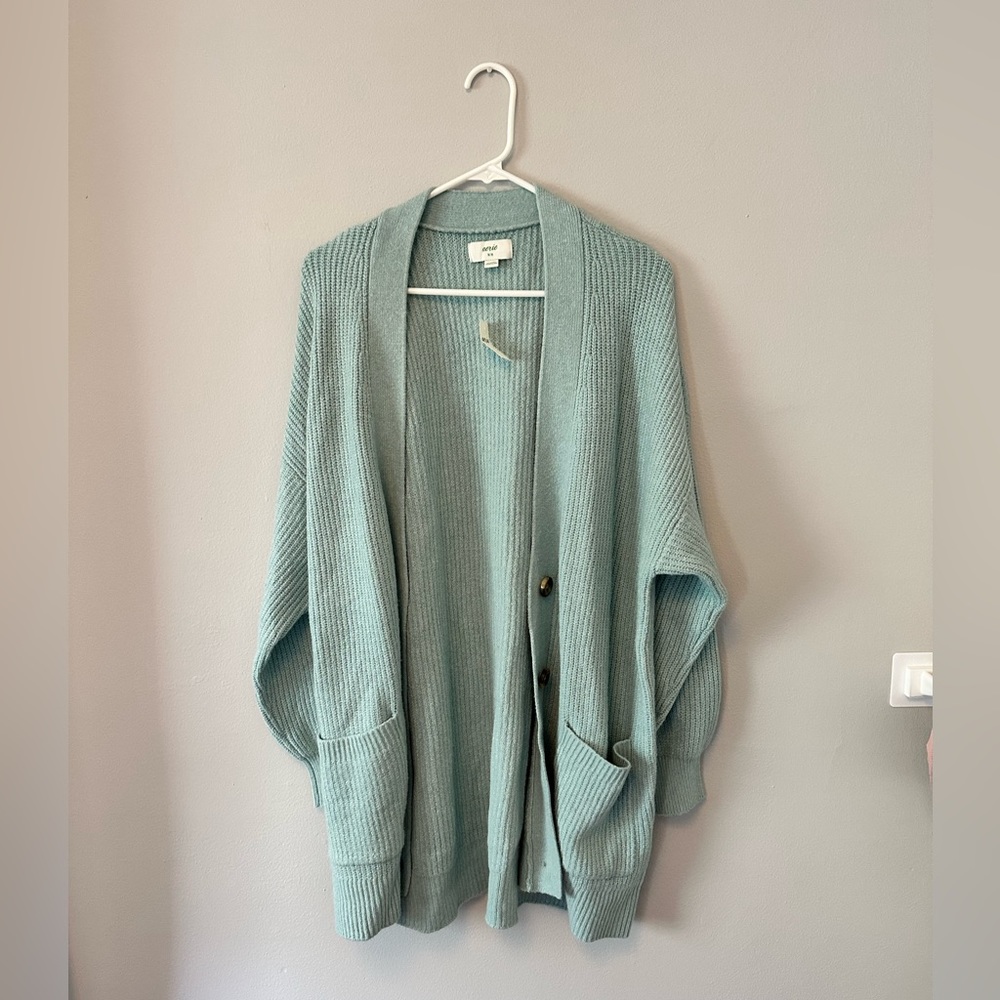 Aerie chunky knit sweater